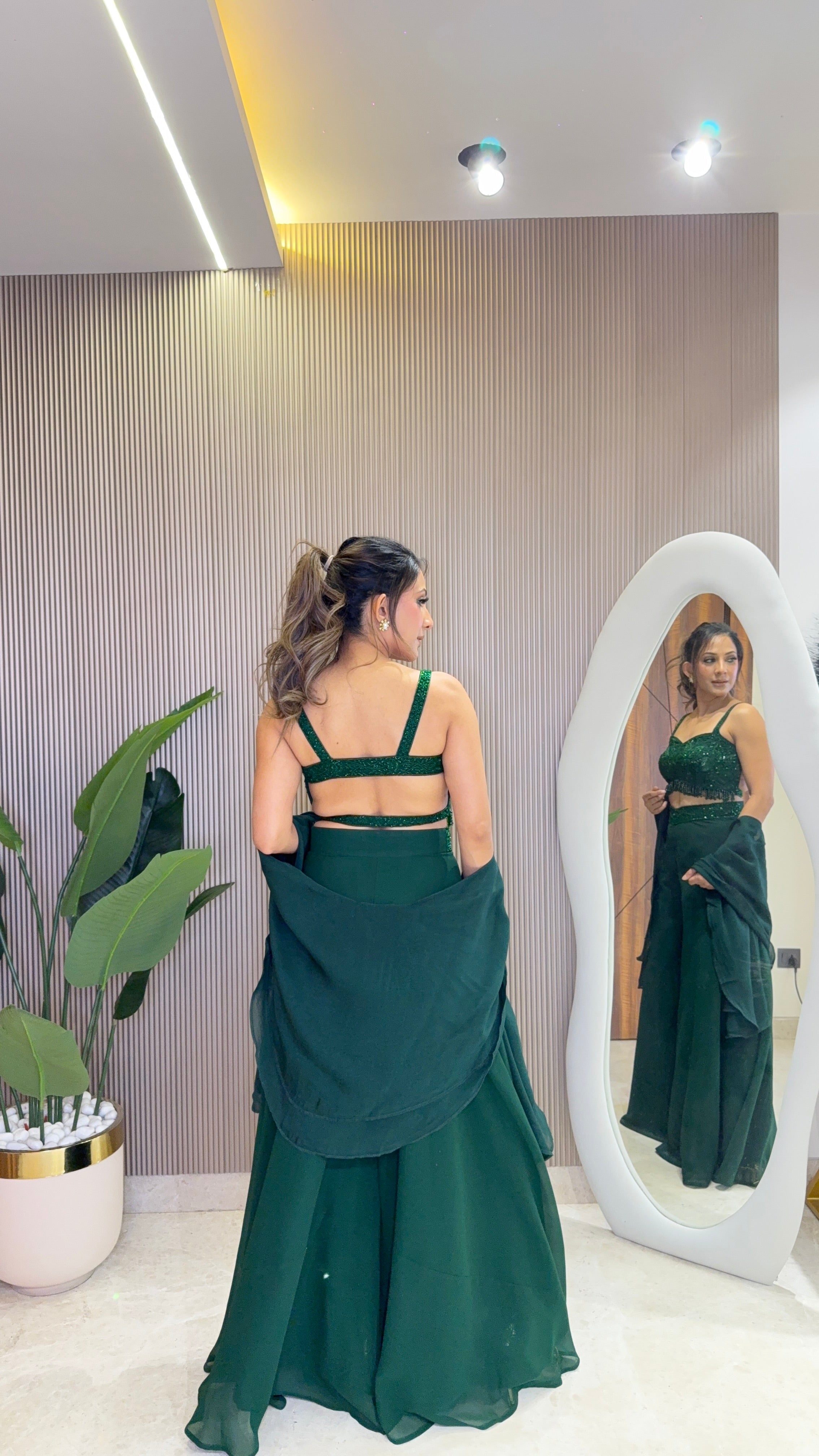 Green Backless Set